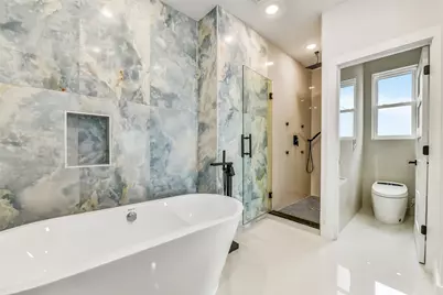 9208 W Bay Road, Galveston, TX 77554 - Photo 28