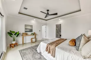 9208 W Bay Rd, Galveston, TX 77554 - Photo 26