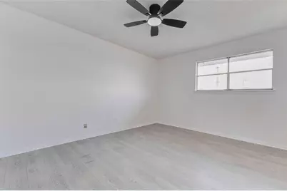 2135 Casa Rio Circle, Dickinson, TX 77539 - Photo 12