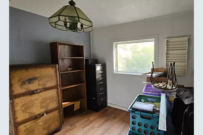 505 N Walnut Avenue, Eagle Lake, TX 77434 - Photo 8