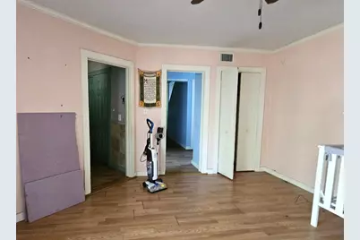 505 N Walnut Avenue, Eagle Lake, TX 77434 - Photo 12