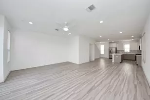 18716 Centro Main St, Shenandoah, TX 77385 - Photo 20