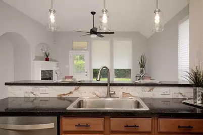 46 Patina Pines Court, The Woodlands, TX 77381 - Photo 8