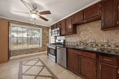 2239 Parkdale Drive, Houston, TX 77339 - Photo 24