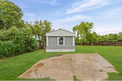 118 Canvasback N, Baytown, TX 77523 - Photo 2