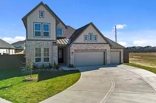 15031 Mission Ave, Mont Belvieu, TX 77523 - Photo 2