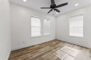 1435 N Durham Dr, Houston, TX 77008 - Photo 10