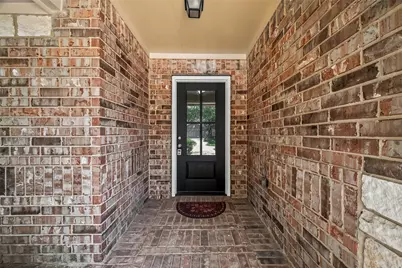 4714 Lake Rim Drive, Alvin, TX 77511 - Photo 2