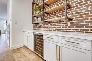 306 E 28th St, Houston, TX 77008 - Photo 8
