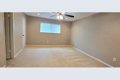 3038 Shawnee Drive, Sugar Land, TX 77479 - Photo 10