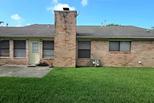3038 Shawnee Dr, Sugar Land, TX 77479 - Photo 14