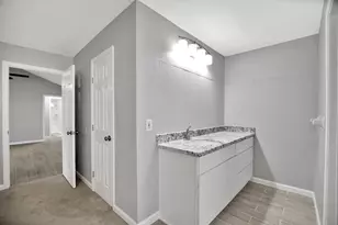 1505 New Orleans St, Deer Park, TX 77536 - Photo 26