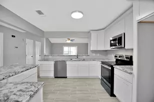 1505 New Orleans St, Deer Park, TX 77536 - Photo 16