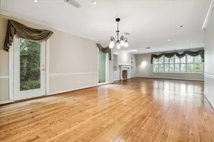 5505 Holly Springs Dr, Houston, TX 77056 - Photo 8