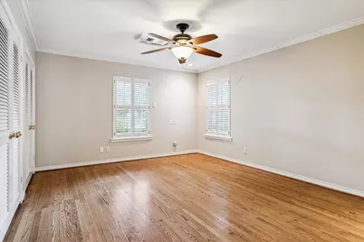 5505 Holly Springs Drive, Houston, TX 77056 - Photo 14