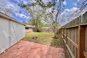 9719 Springmont Dr, Houston, TX 77080 - Photo 30