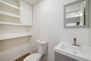 9719 Springmont Dr, Houston, TX 77080 - Photo 10