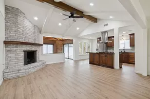 9719 Springmont Dr, Houston, TX 77080 - Photo 6