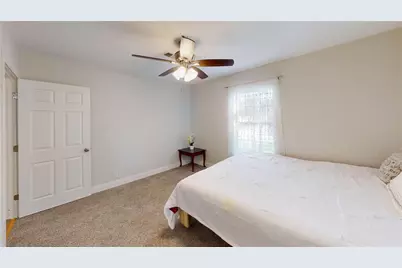306 Azalea Street, Lake Jackson, TX 77566 - Photo 4