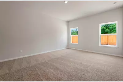 8302 Sunberry Shadow Drive, Houston, TX 77016 - Photo 4