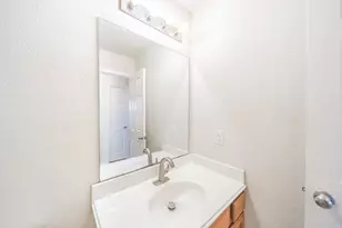 11821 Jelicoe Dr, Houston, TX 77047 - Photo 14