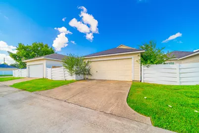 11821 Jelicoe Drive, Houston, TX 77047 - Photo 18