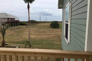 3921 11 Mile Rd, Galveston, TX 77554 - Photo 2