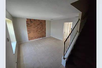 7045 Chasewood Drive, Houston, TX 77489 - Photo 2