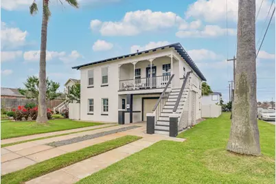 5627 Avenue R, Galveston, TX 77551 - Photo 2