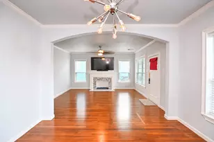 4705 Woodrow Ave, Galveston, TX 77551 - Photo 2