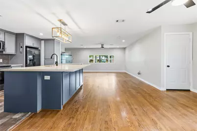315 Roundabout Road, Huntsville, TX 77320 - Photo 6