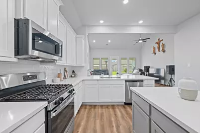 21019 Seneca Bluff Lane, Cypress, TX 77433 - Photo 18