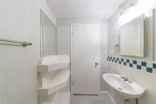 2510 Whitney St, Houston, TX 77006 - Photo 12