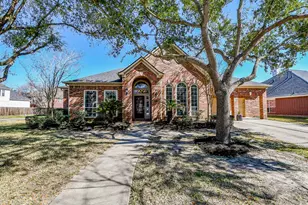 1735 Lake Charlotte Ln, Richmond, TX 77406 - Photo 2