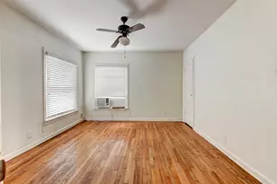 2509 Shakespeare St, Houston, TX 77030 - Photo 8