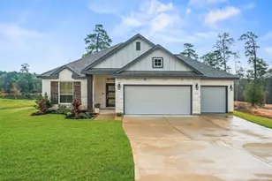 11755 Oakwood Ranch Dr, Willis, TX 77378 - Photo 1