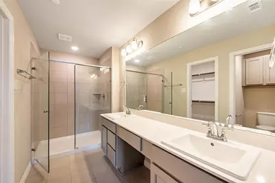 8016 Scanlan Trail, Missouri City, TX 77459 - Photo 10