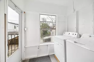 1937 W McKinney St, Houston, TX 77019 - Photo 14