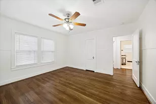1937 W McKinney St, Houston, TX 77019 - Photo 12