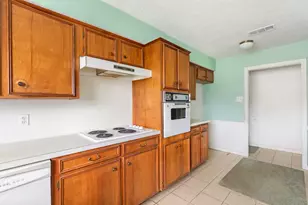 814 Oak Leaf St, La Porte, TX 77571 - Photo 18