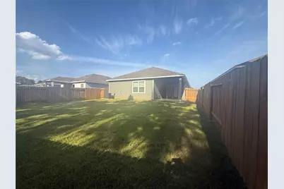 15463 Maple Terrace Drive, Conroe, TX 77303 - Photo 2