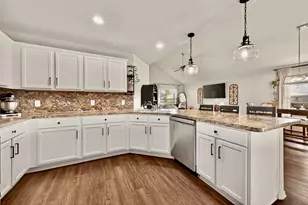 15402 Cielo Azul Ln, Channelview, TX 77530 - Photo 8