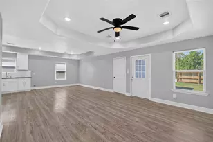 8018 Ethel St, Houston, TX 77028 - Photo 6