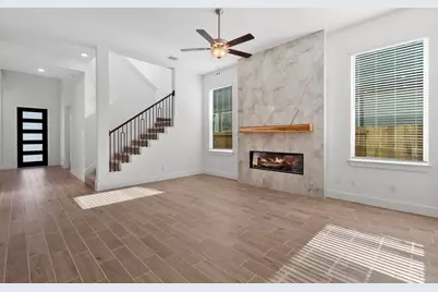 12115 Canal View Boulevard, Mont Belvieu, TX 77523 - Photo 28