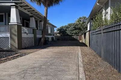 1114 Welch Street, Houston, TX 77006 - Photo 6