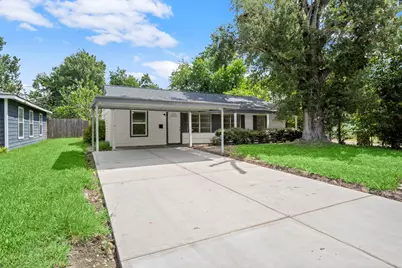 5219 Myrtlewood Street, Houston, TX 77033 - Photo 2