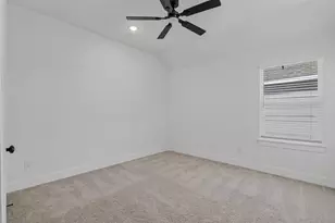 19384 Poppy Vlg Cir, Magnolia, TX 77355 - Photo 18