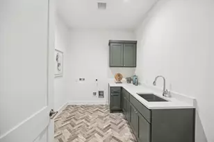 1027 Lake Breeze Dr, Waller, TX 77484 - Photo 38