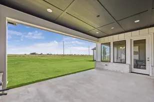 1027 Lake Breeze Dr, Waller, TX 77484 - Photo 14