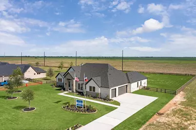 1027 Lake Breeze Drive, Waller, TX 77484 - Photo 4